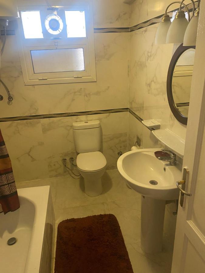 Elegant And Spacious Luxury In Al Rehab Gated Community, New Apartment *