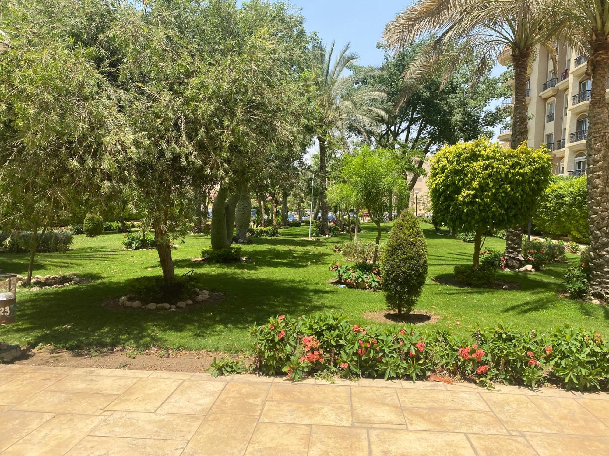 Elegant And Spacious Luxury In Al Rehab Gated Community, New